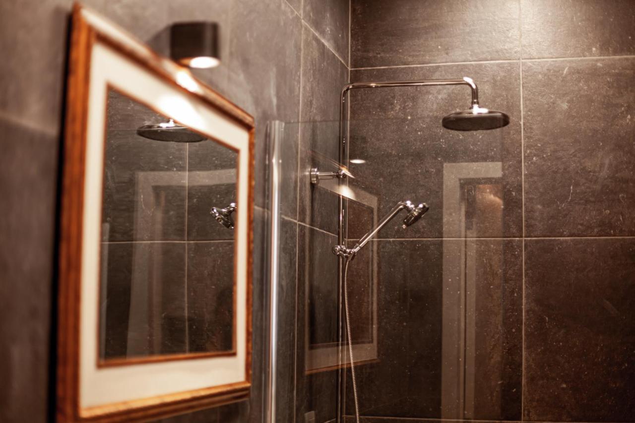 Luxury Suites Palace By Rikas Hotels Антверпен Экстерьер фото